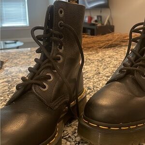 Doc marten booties women’s size 8